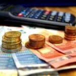 Das Einkommen ist während der Privatinsolvenz auf den Freibetrag beschränkt.
