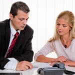 Die Schuldnerberatung hilft Ihnen, einen Insolvenzantrag zu stellen.