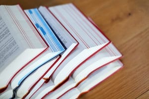 Das Insolvenzrecht regelt, wie rechtlich zu verfahren ist, wenn ein Schuldner zahlungsunfähig ist.