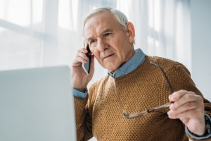 Kontaktieren der Beratungsstelle via Telefon: Eine Schuldnerberatung, die telefonisch stattfindet, ist kostenlos. 